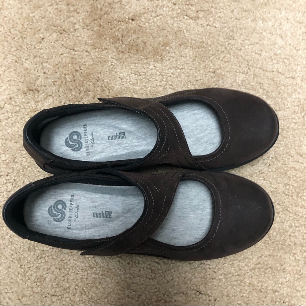 Clark’s Cloudstepper Shoe. Like New Size 8, Color… - image 2